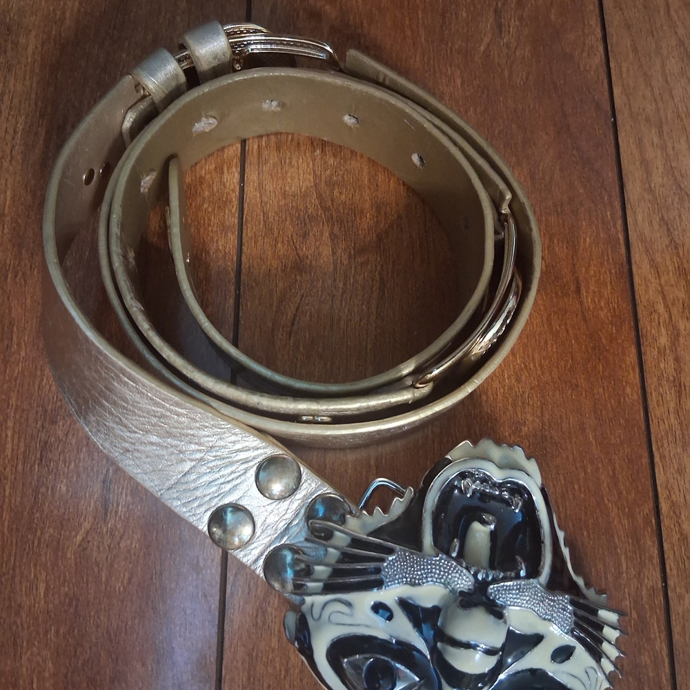 White Tiger Head Buckle Leather Belt